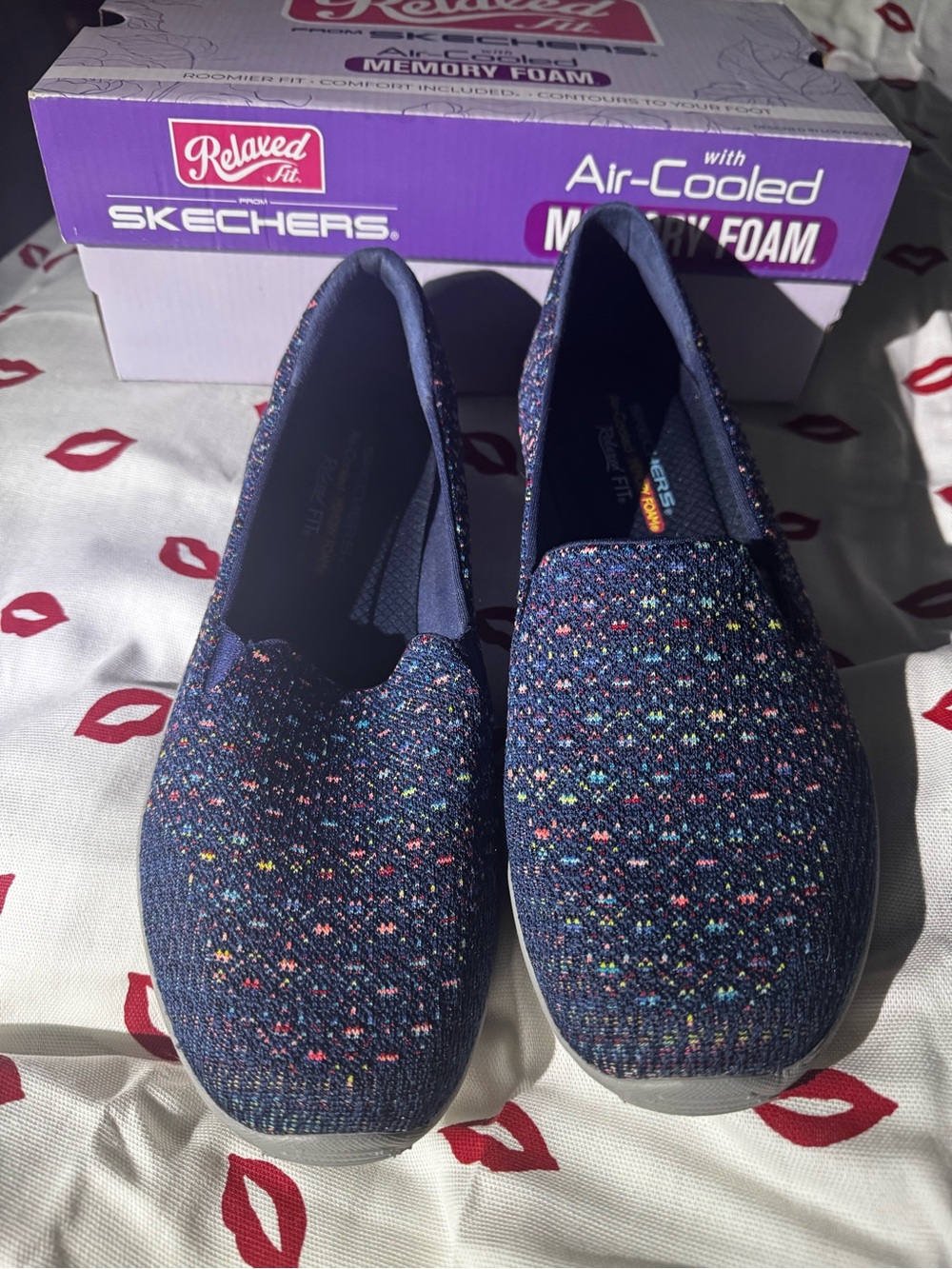 Skechers Navy Speckled Relaxed Fit Knit Slip-On Air cooled Memory Foam Sneakers